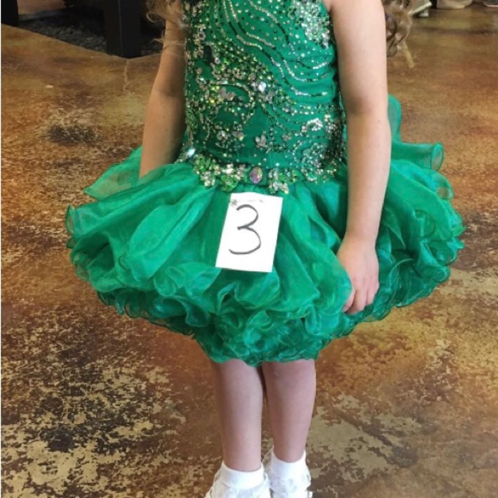 Emerald green cupcake pageant dress, 6/8